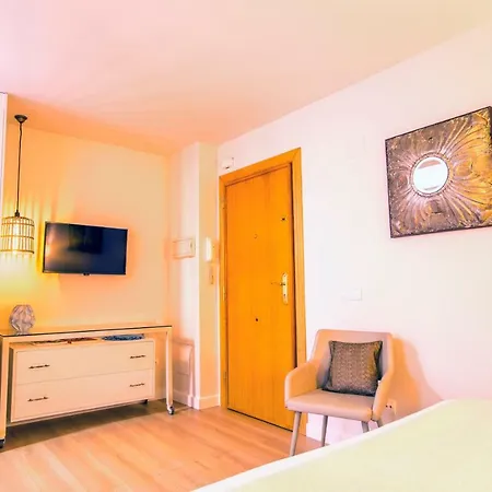 Apartamento Malaga Beach Apartment